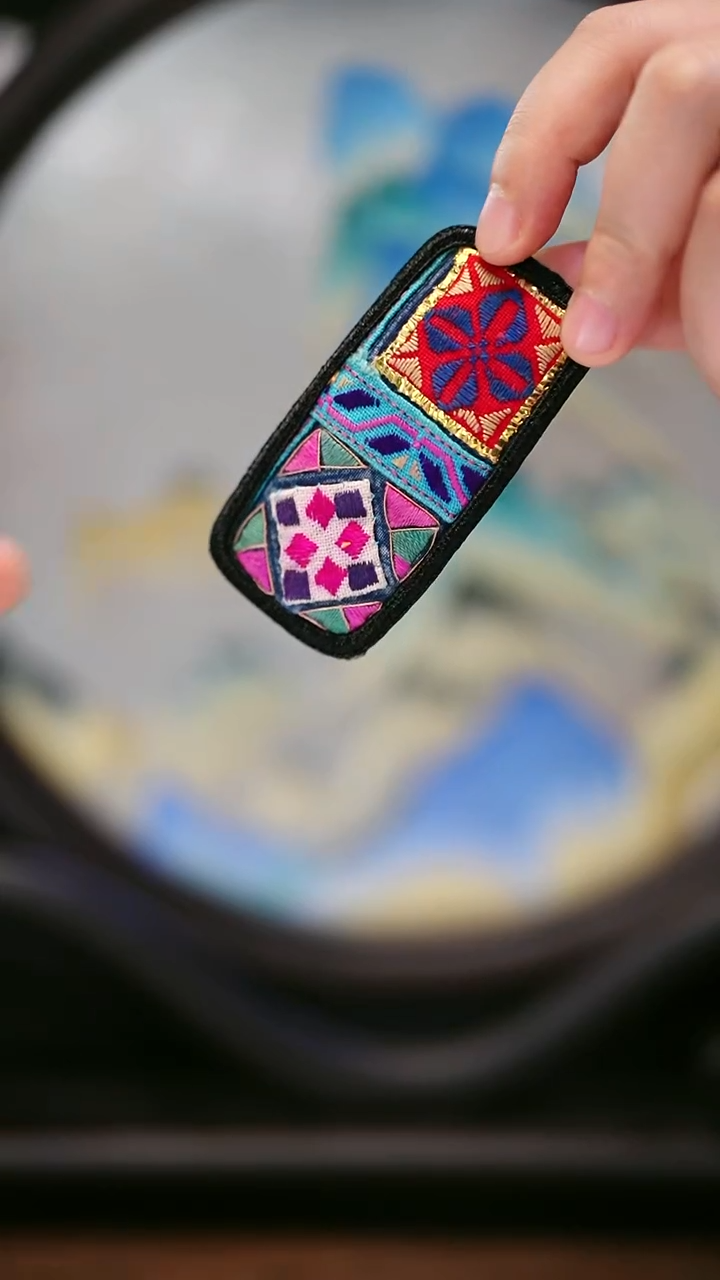 织绣8黔东南苗族刺绣