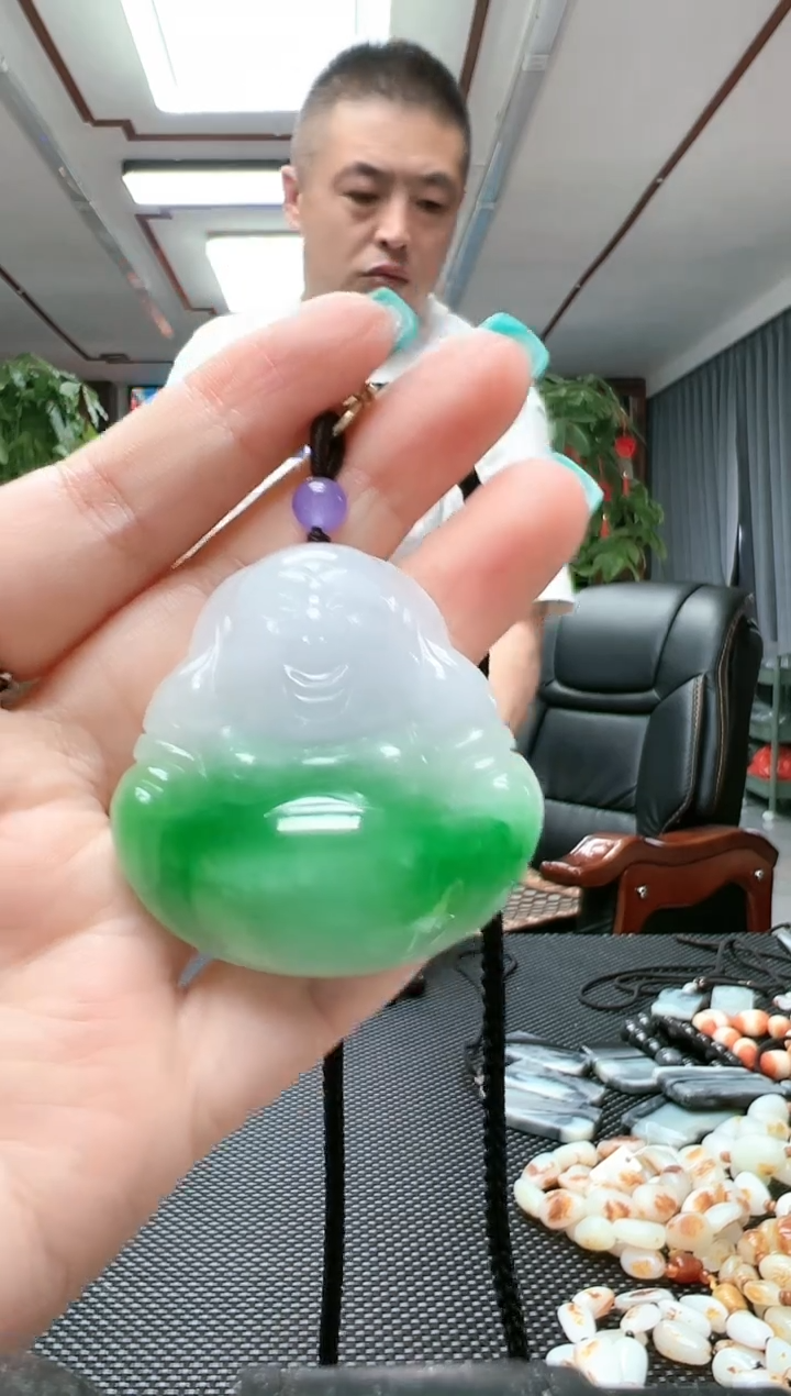 翡翠挂件未镶嵌多样性发货其中发一