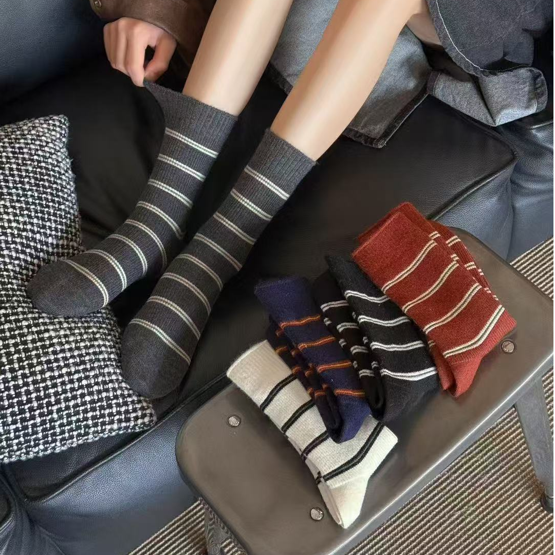 496（麻田）女士中筒袜休闲百搭