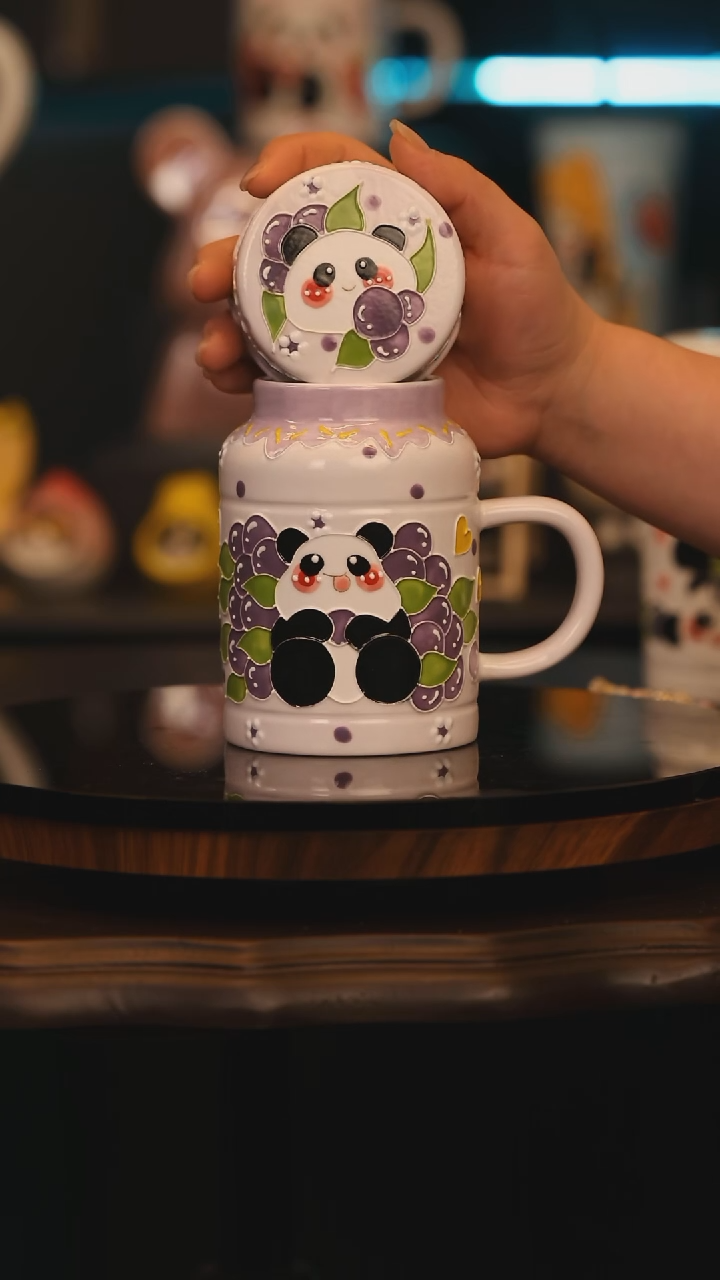 【闪购商品】摆件景德镇釉下彩绘设计师款陶瓷