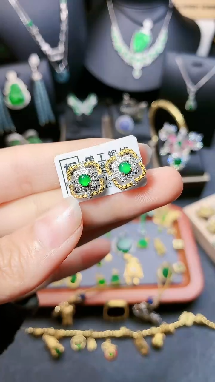 【闪购商品】翡翠耳饰银S925镶嵌耳饰