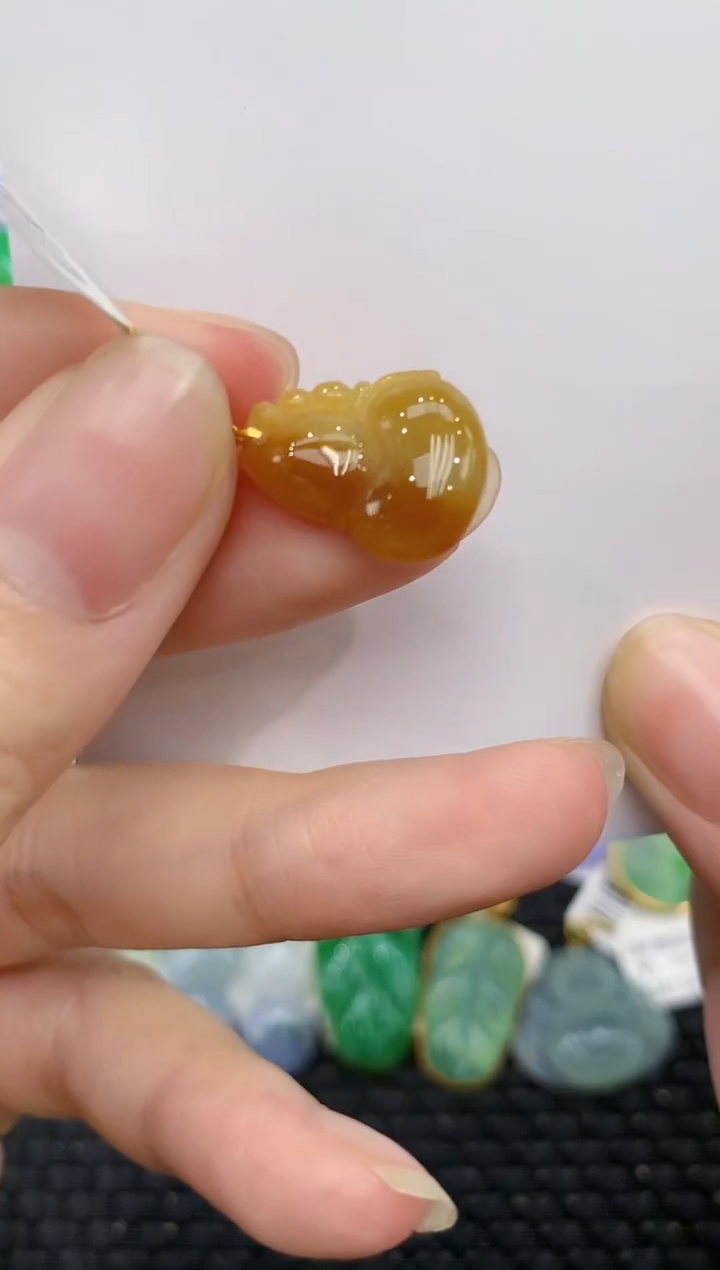 【闪购商品】翡翠颈饰18K金镶嵌88888888881