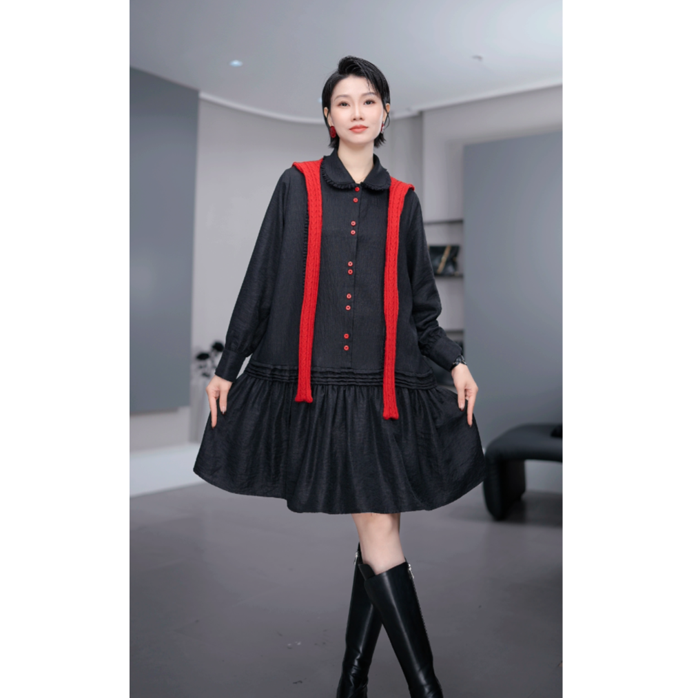 鑫鑫新款潮牌女装2026年款高级感裙子小个子减龄红扣连衣裙33778