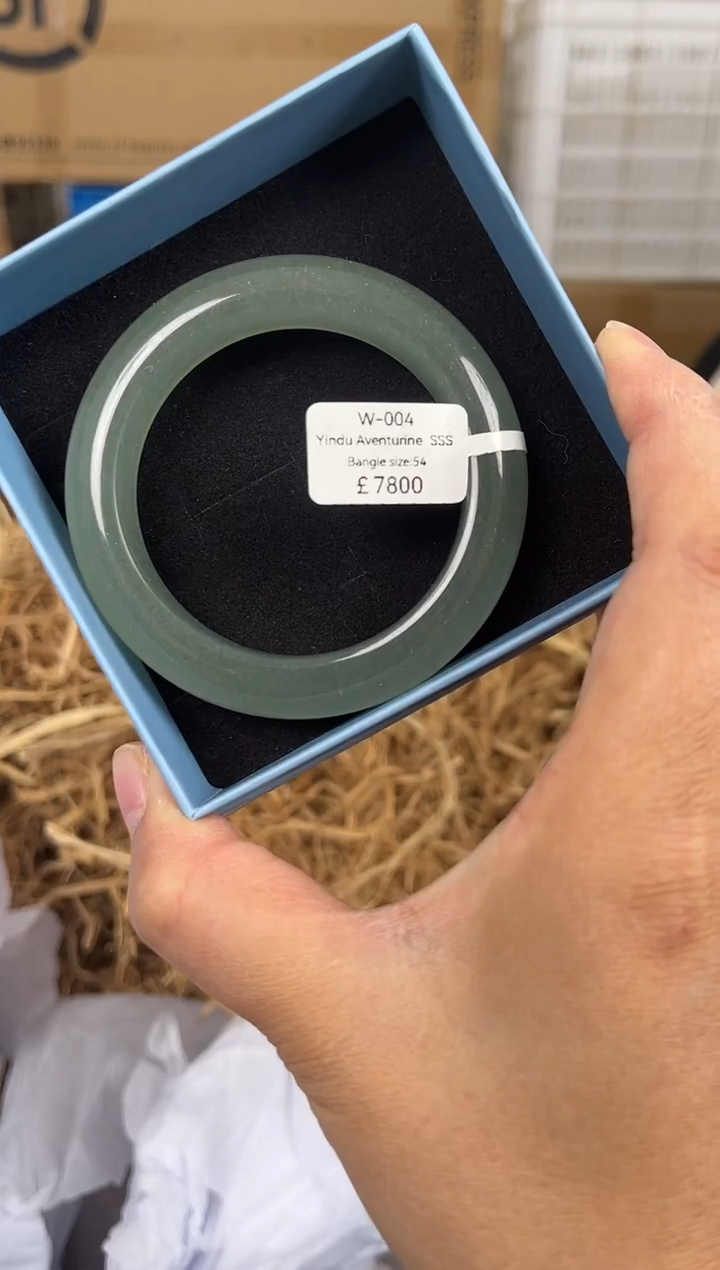 未镶嵌手镯石英质玉W004