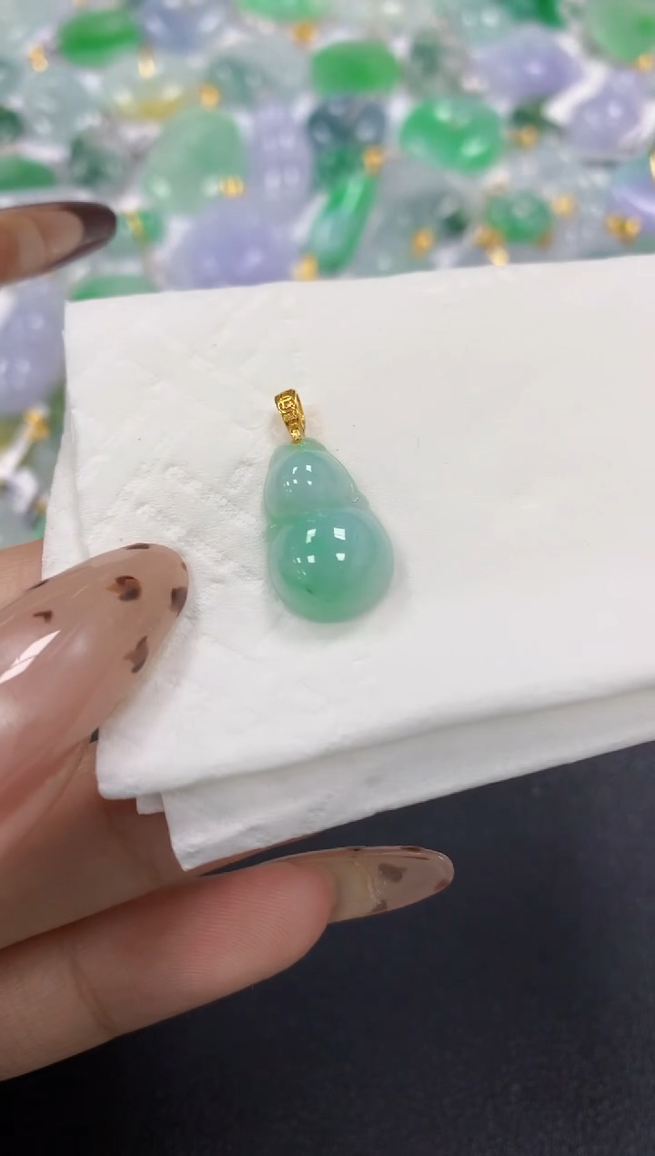 颈饰银S925镶嵌翡翠a货假一赔三支持复检百元上9元证书费自理