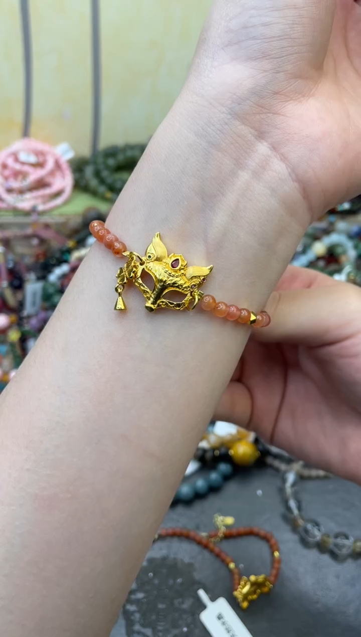 未镶嵌玛瑙手饰186