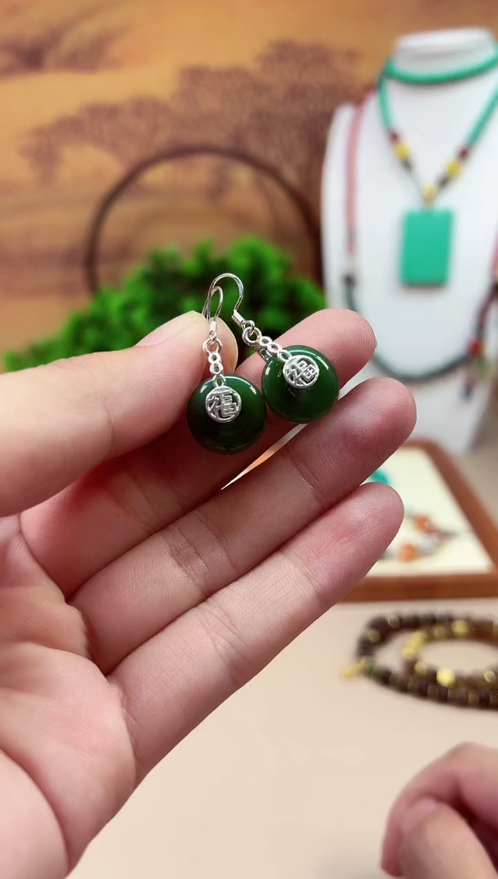 和田玉银S925镶嵌耳饰E260