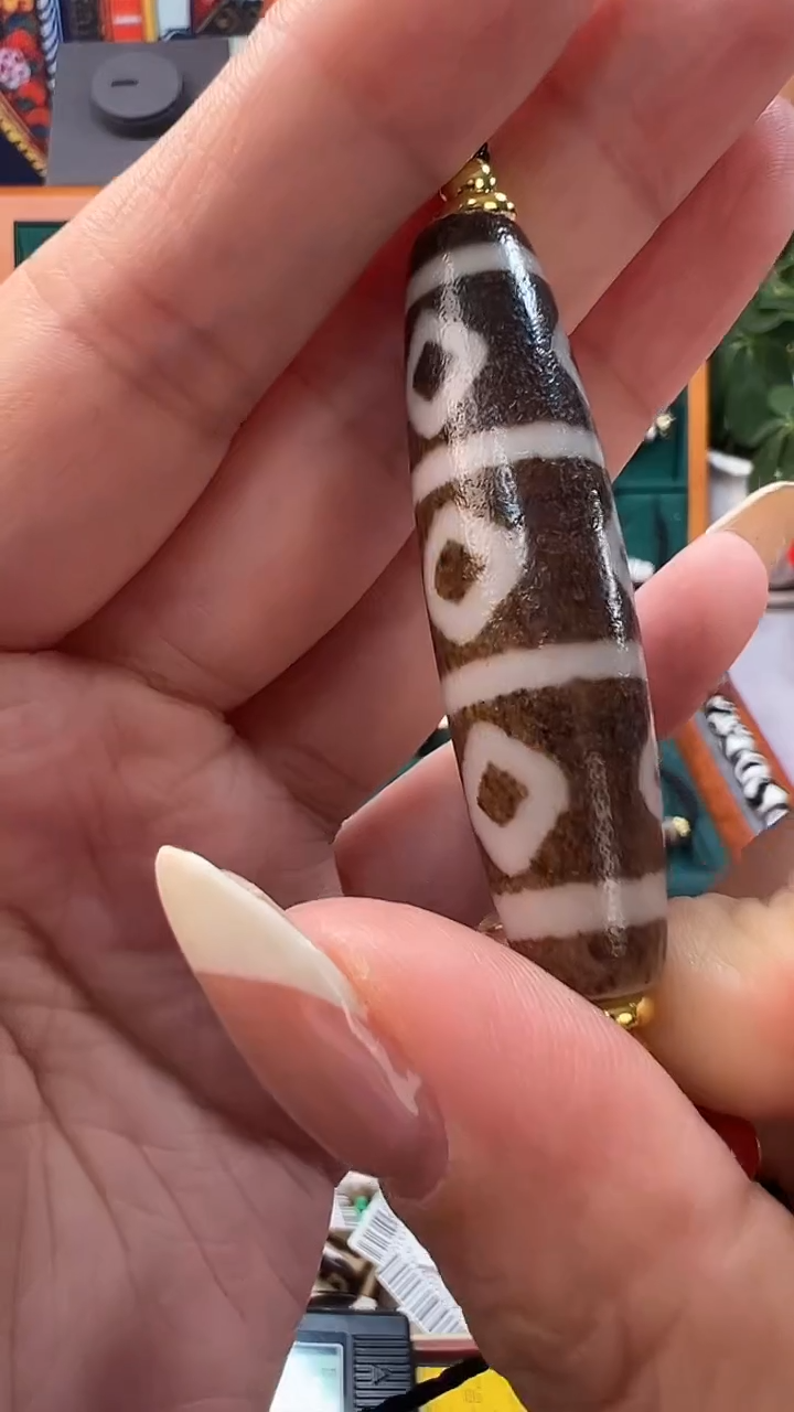 玛瑙/玉髓（覆膜）颈饰合金74.（微瑕）