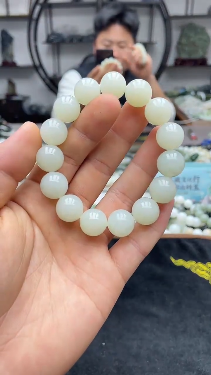 未镶嵌手串和田玉新疆且末近矿青白14圆珠