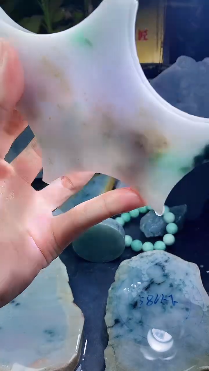 未镶嵌挂件翡翠小雨142