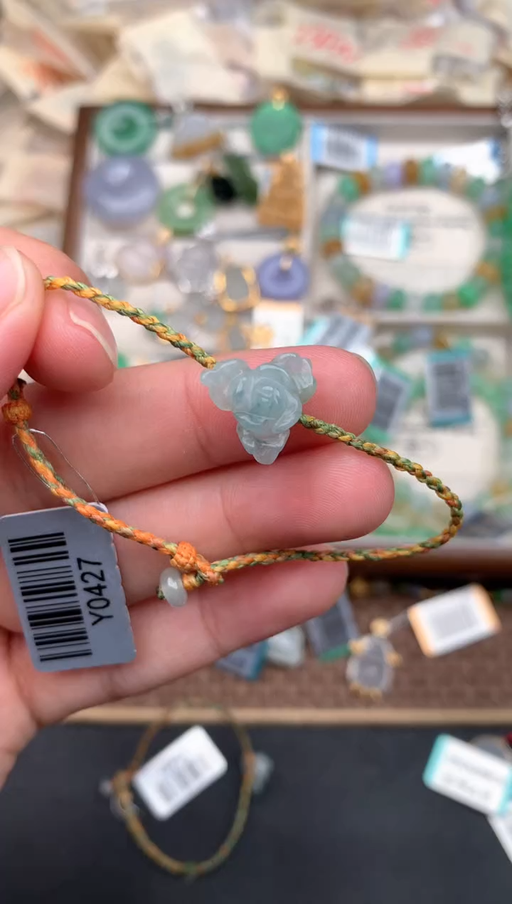 未镶嵌挂件翡翠 一