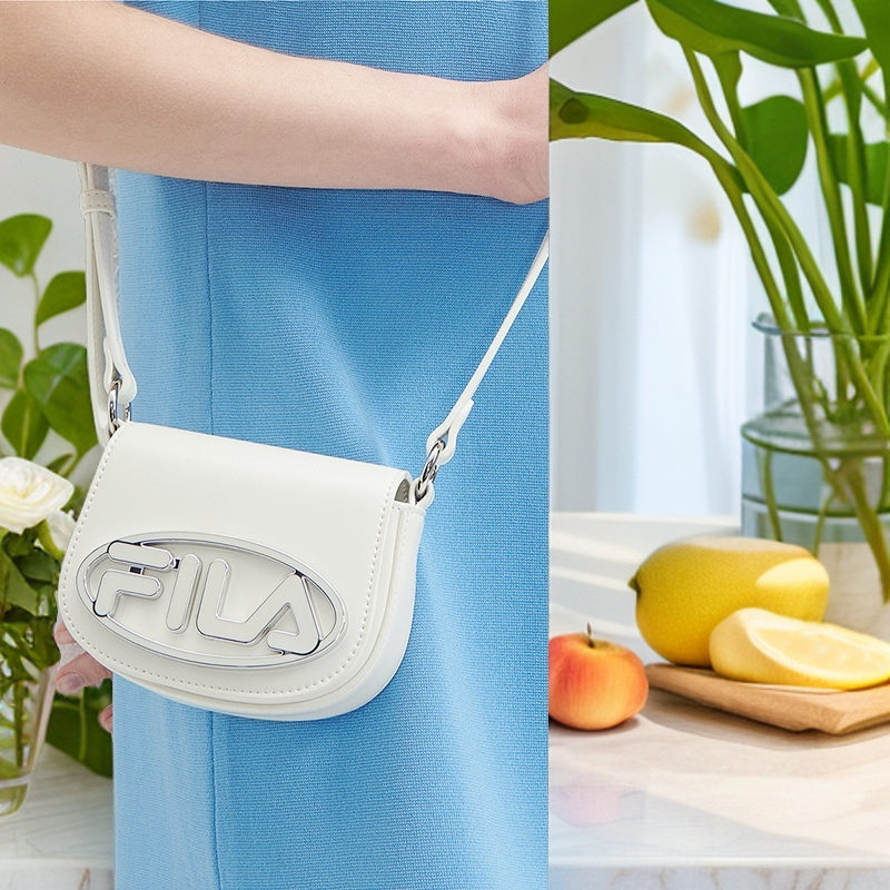 斐乐挎包女士夏季糖果色休闲百搭时尚斜跨包包F13W421168F