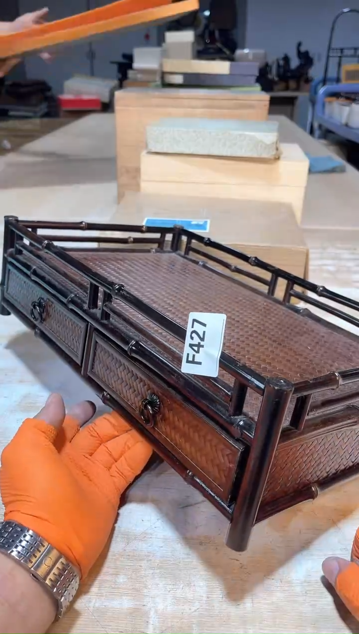 瓷片直播定闪专用链接..