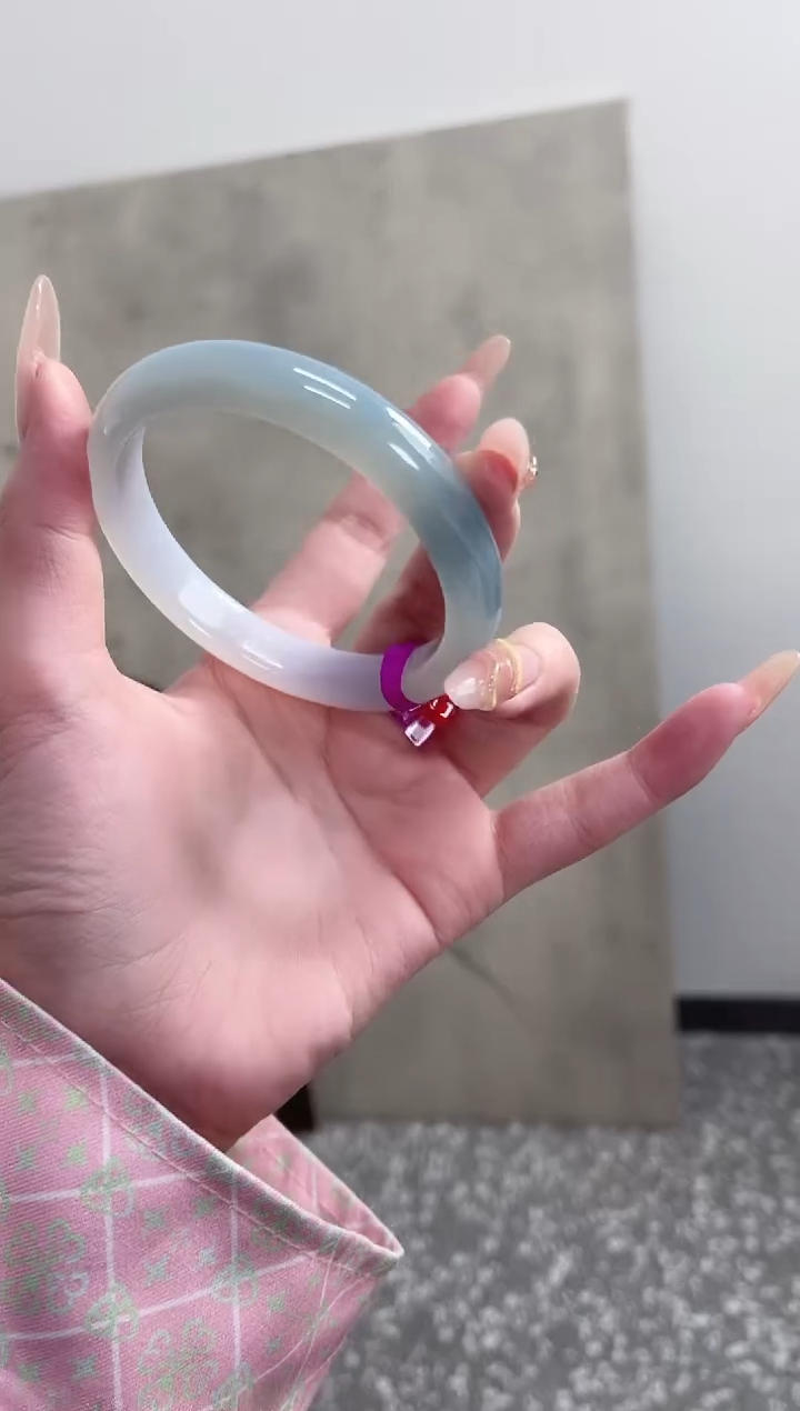 【闪购商品】玛瑙/玉髓手镯未镶嵌61-62圈 需要包容