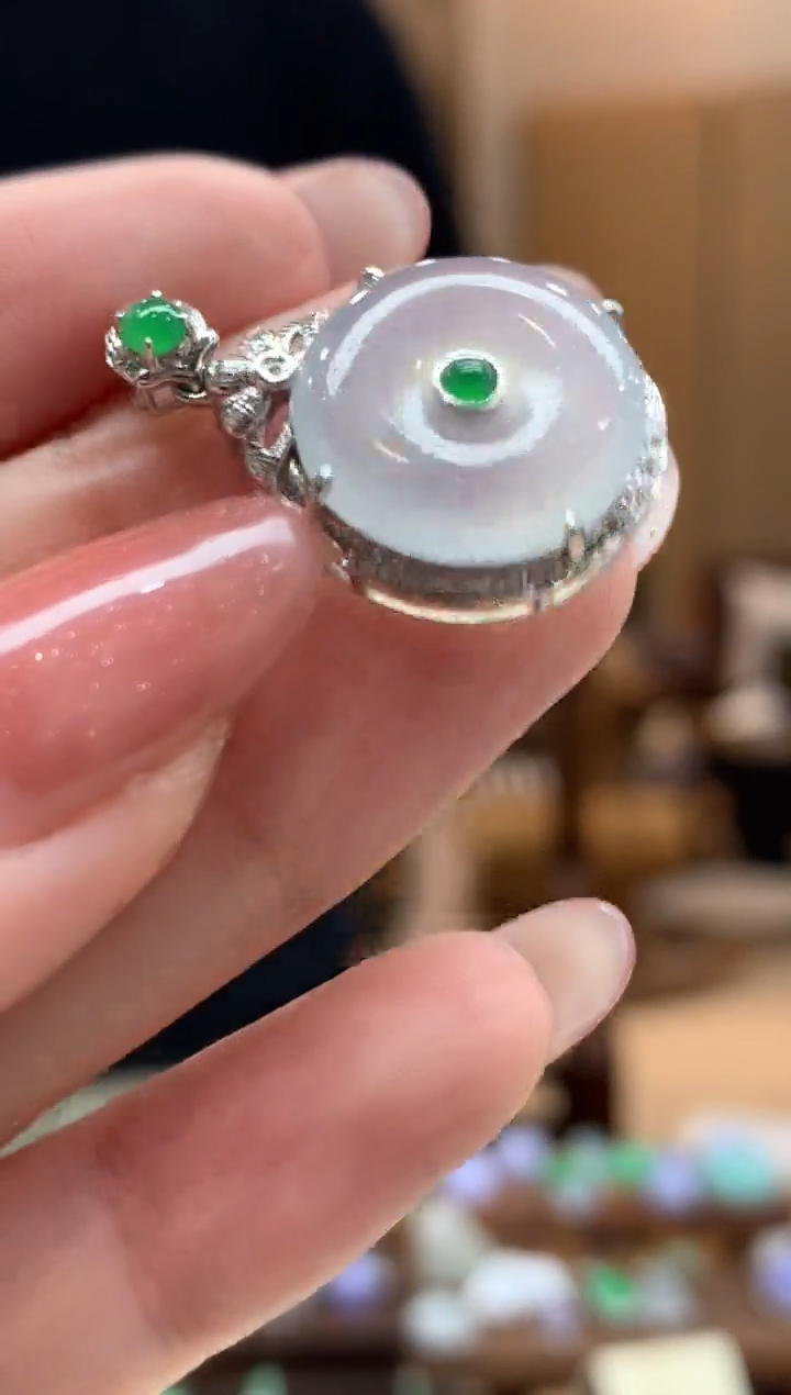 翡翠18K金镶嵌吊坠(不含链)平安扣