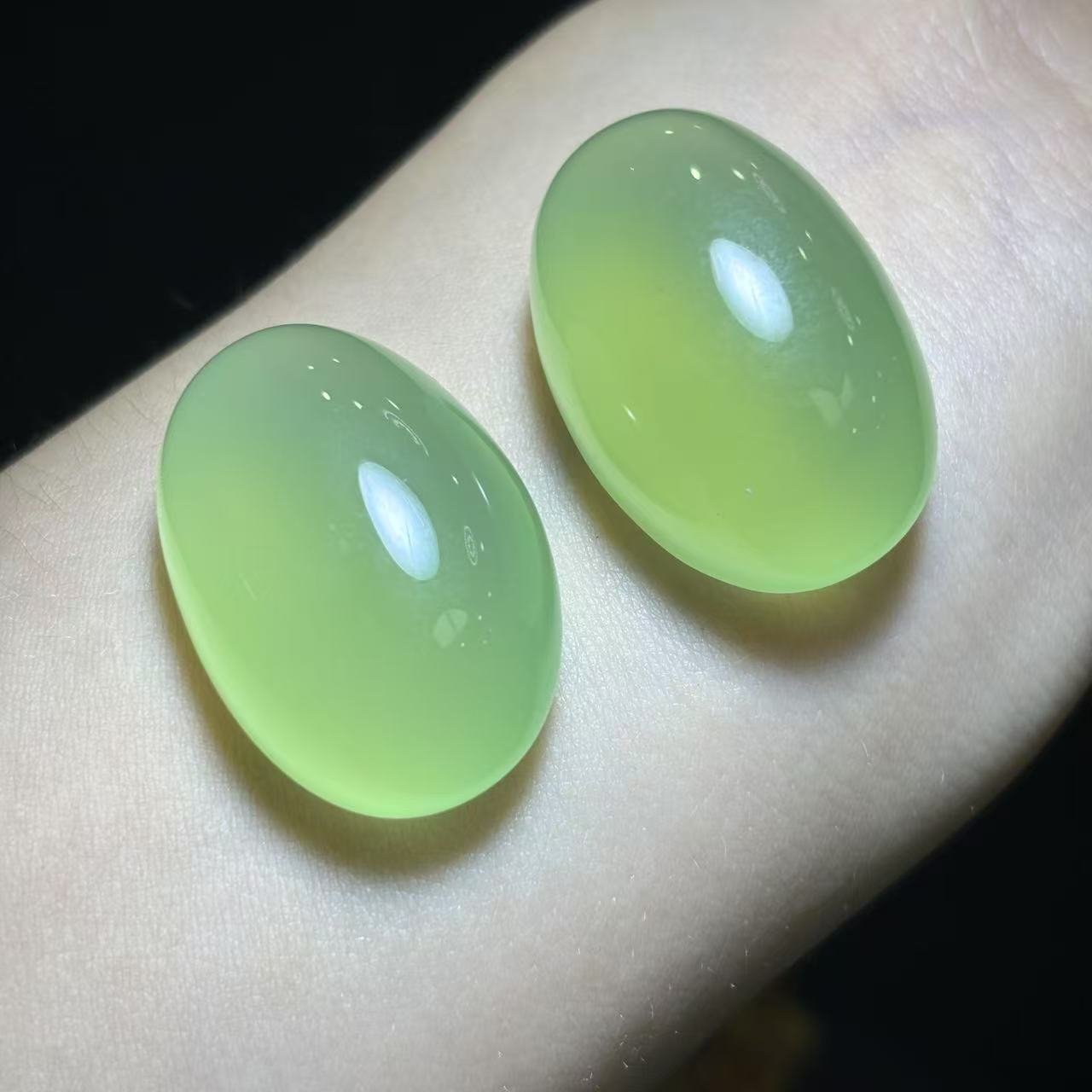 S8238-极光冰翡绿玛瑙冰晶葡萄石吊坠-配扣头链子-多样性只发一件