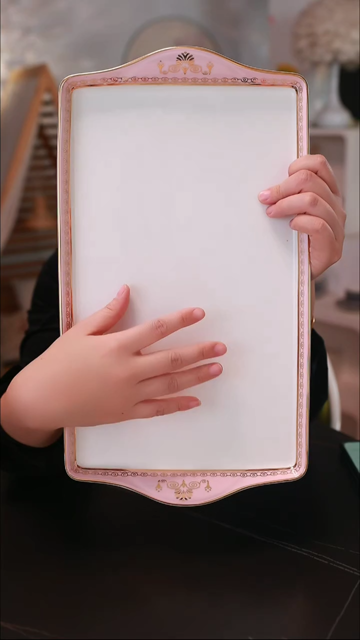 【闪购商品】`··微瑕疵英伦粉色托盘E312