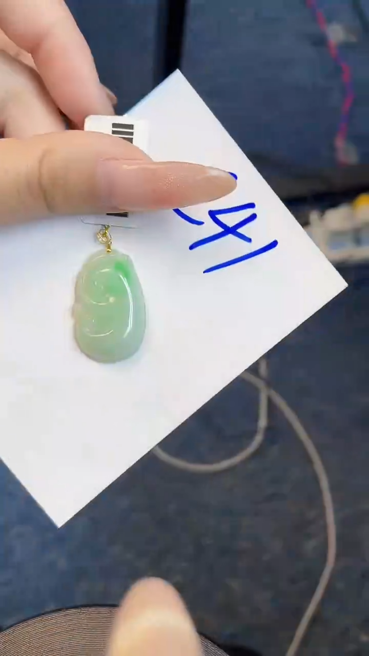 【闪购商品】翡翠颈饰18K金镶嵌00000000