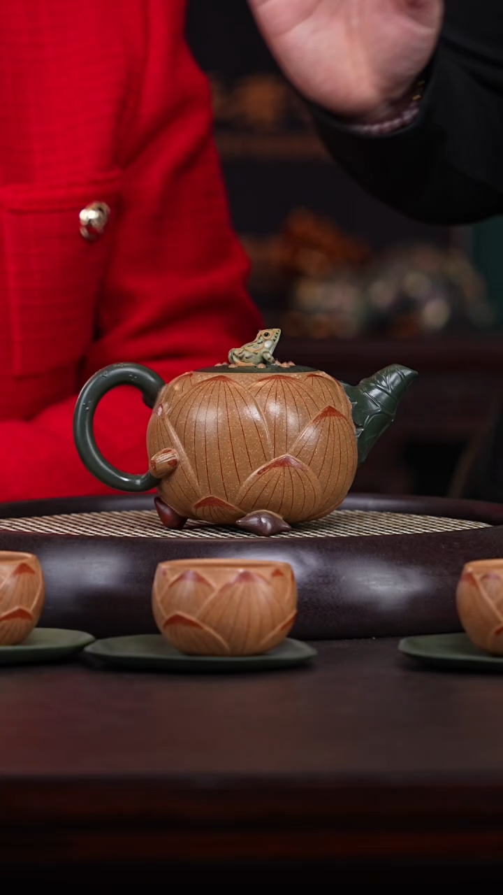 【闪购商品】紫砂茶壶张杏娟26-64 青蛙莲子套组
