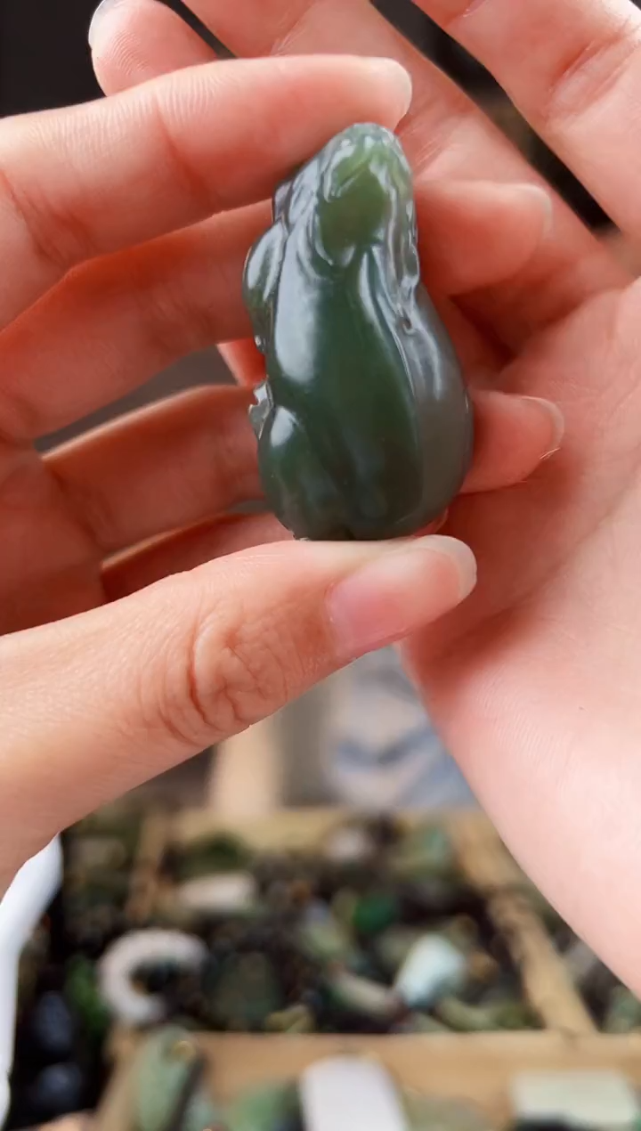 颈饰未镶嵌和田玉拍一发一，多样性发货
