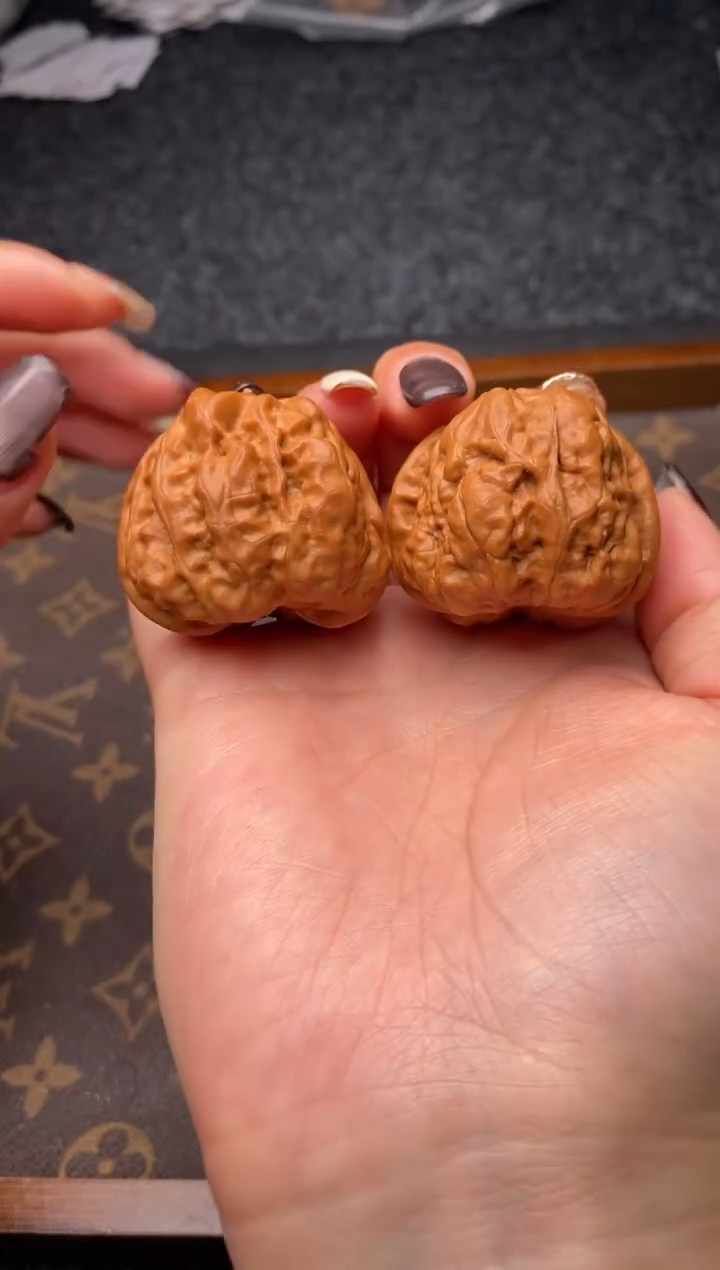 把件文玩核桃b17号40尺蛤蟆头