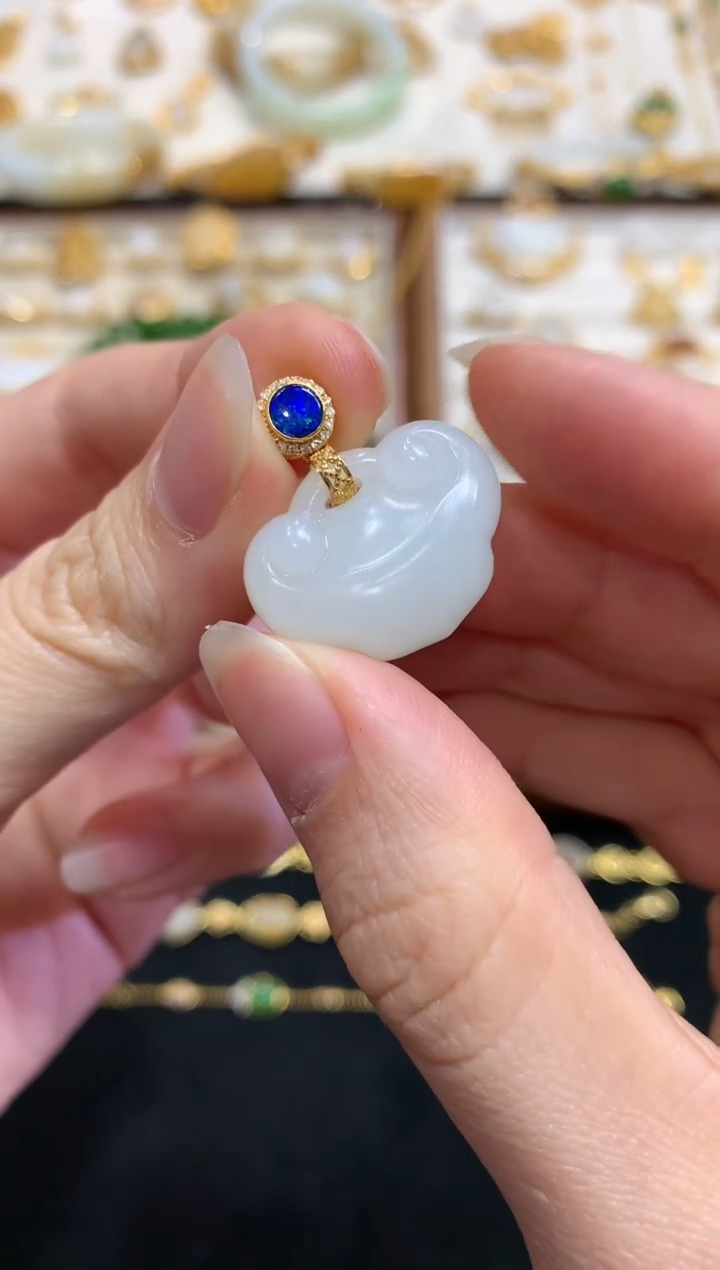 【闪购商品】和田玉吊坠(不含链)18K金镶嵌W720|2980