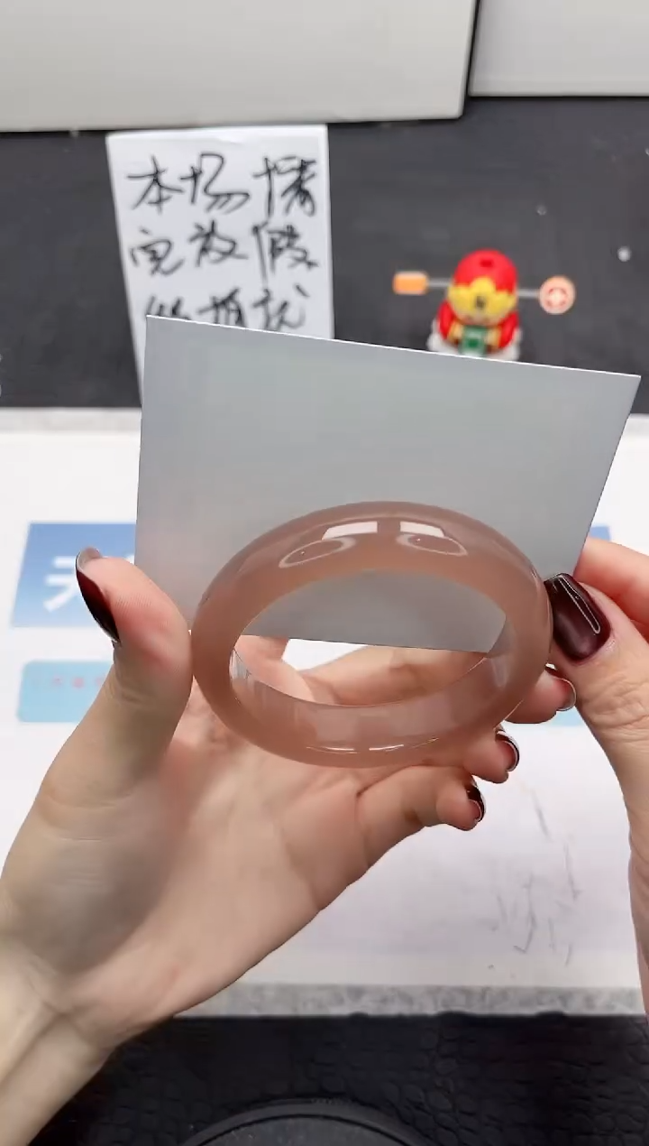 【闪购商品】石英质玉手镯未镶嵌L105-56.2