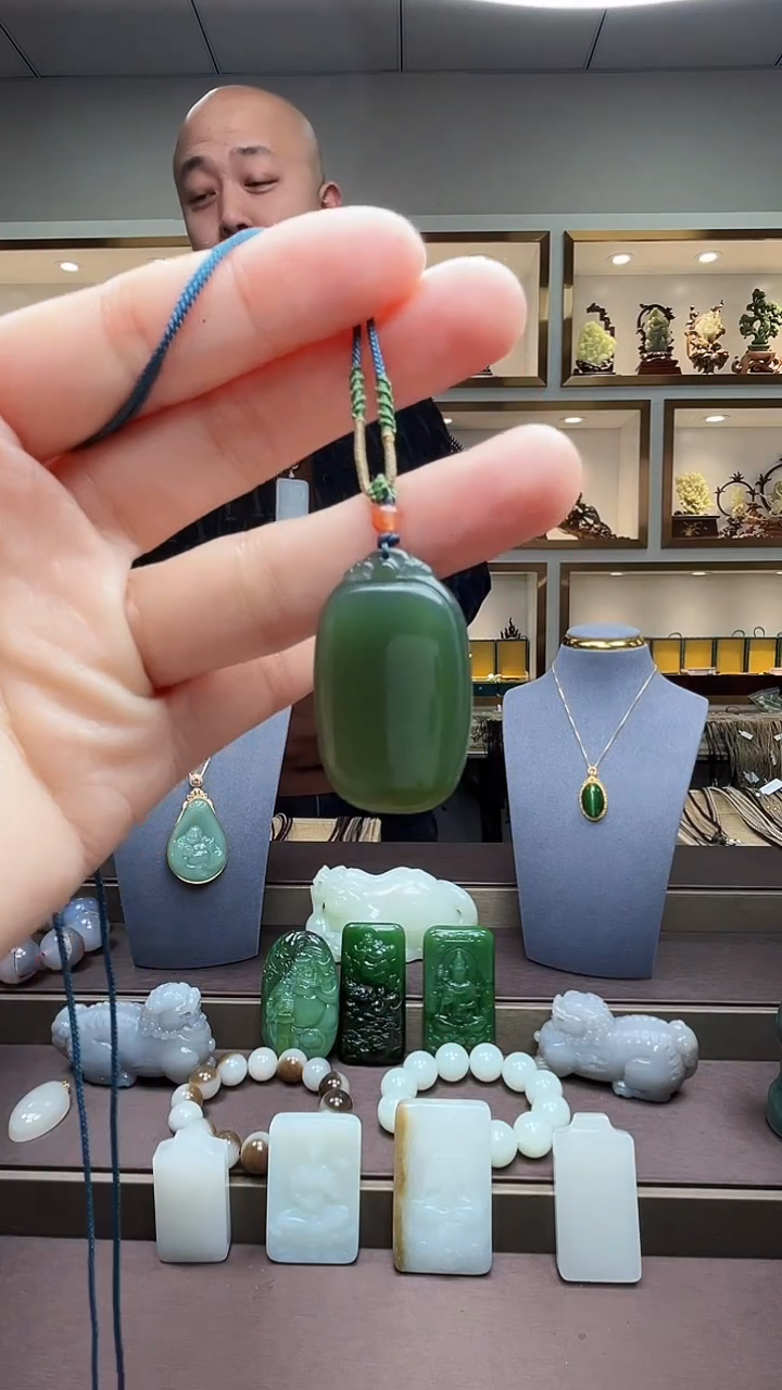 【闪购商品】和田玉挂件未镶嵌苏