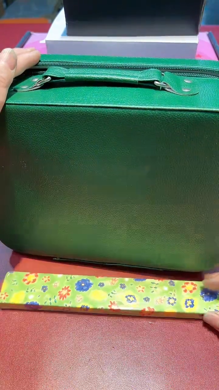 【闪购商品】瓷片00000000000000