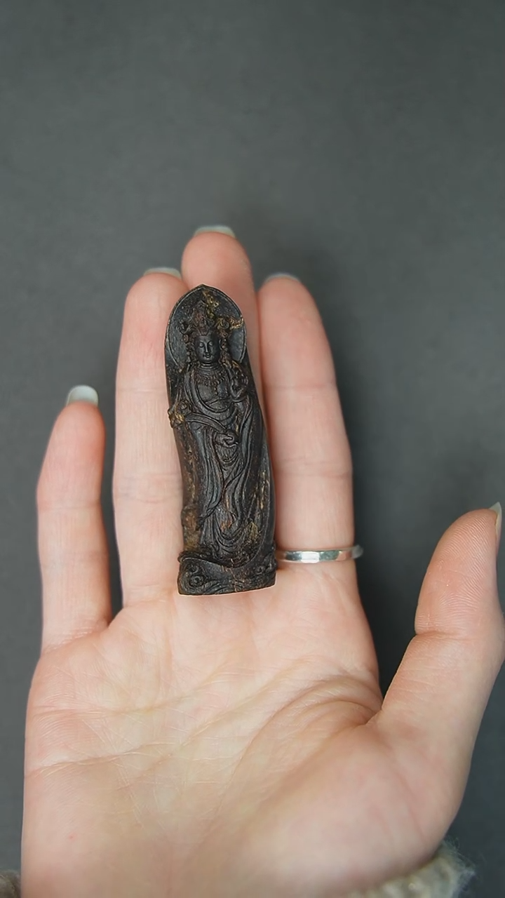 【闪购商品】沉香手串8.5正区文莱黑棋软丝挂坠