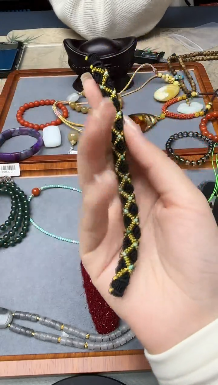 未镶嵌车挂玛瑙/玉髓玛瑙配饰GW（黑色）