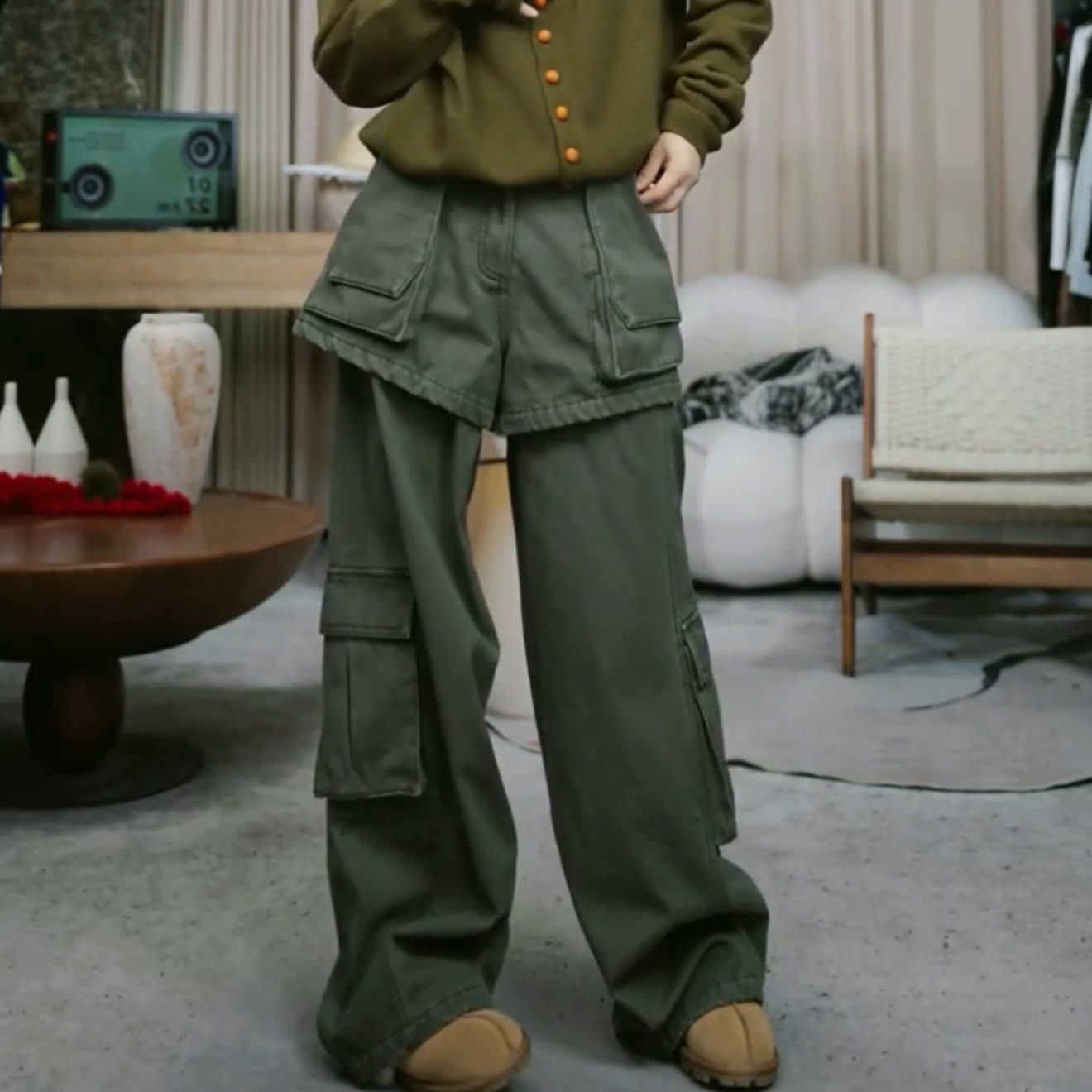 infobyfive2025秋冬新款小绿屁帘假两件工装裤多口袋壹NF0510202