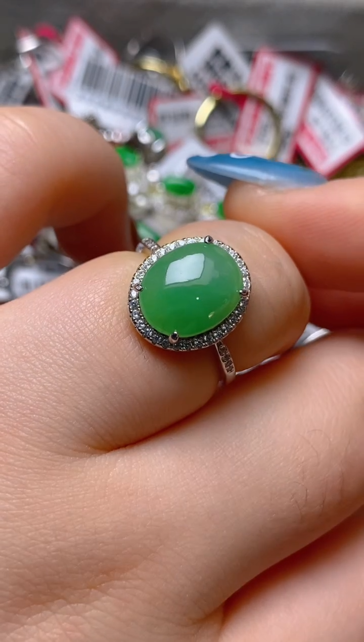 银S925镶嵌戒指翡翠百内无证书