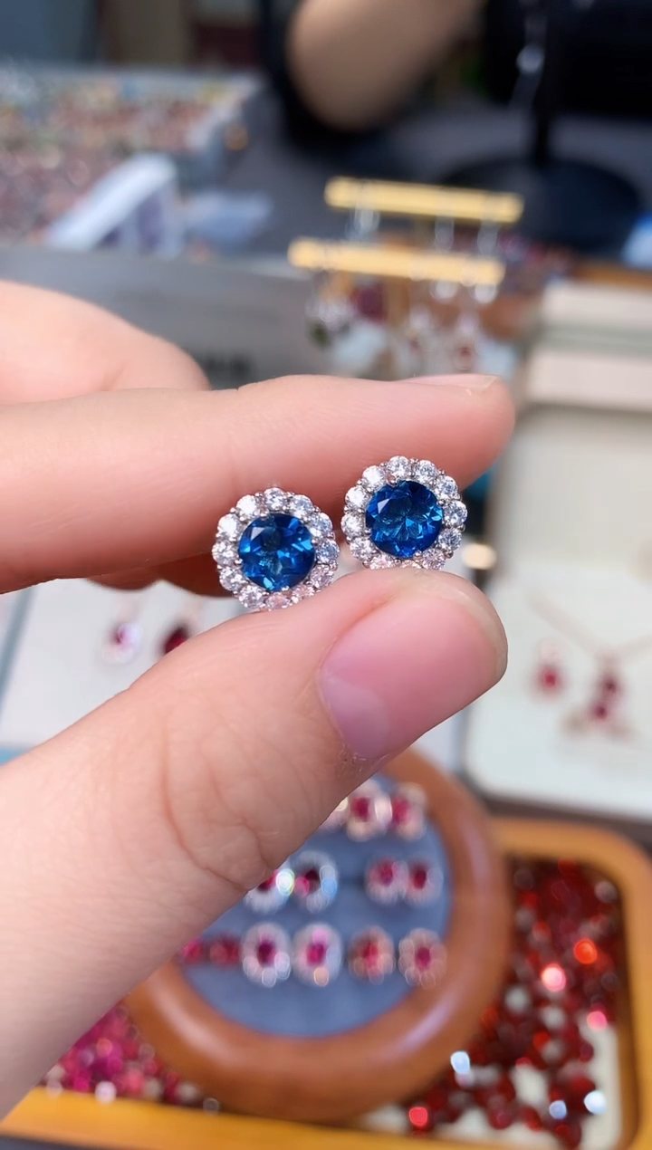 【闪购商品】托帕石耳钉银S925镶嵌天然