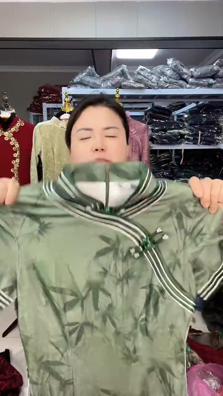 1--m-孤品旗袍默认微瑕--完美主义慎拍