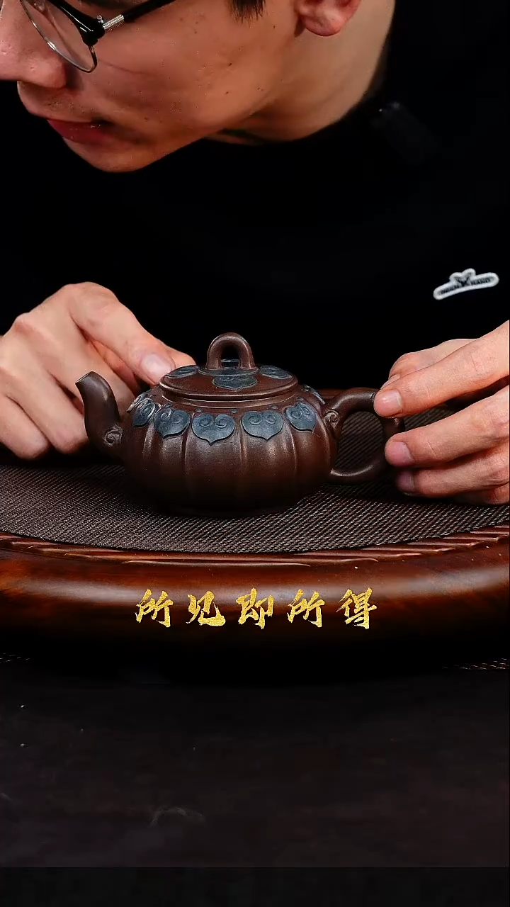 茶壶紫砂1        