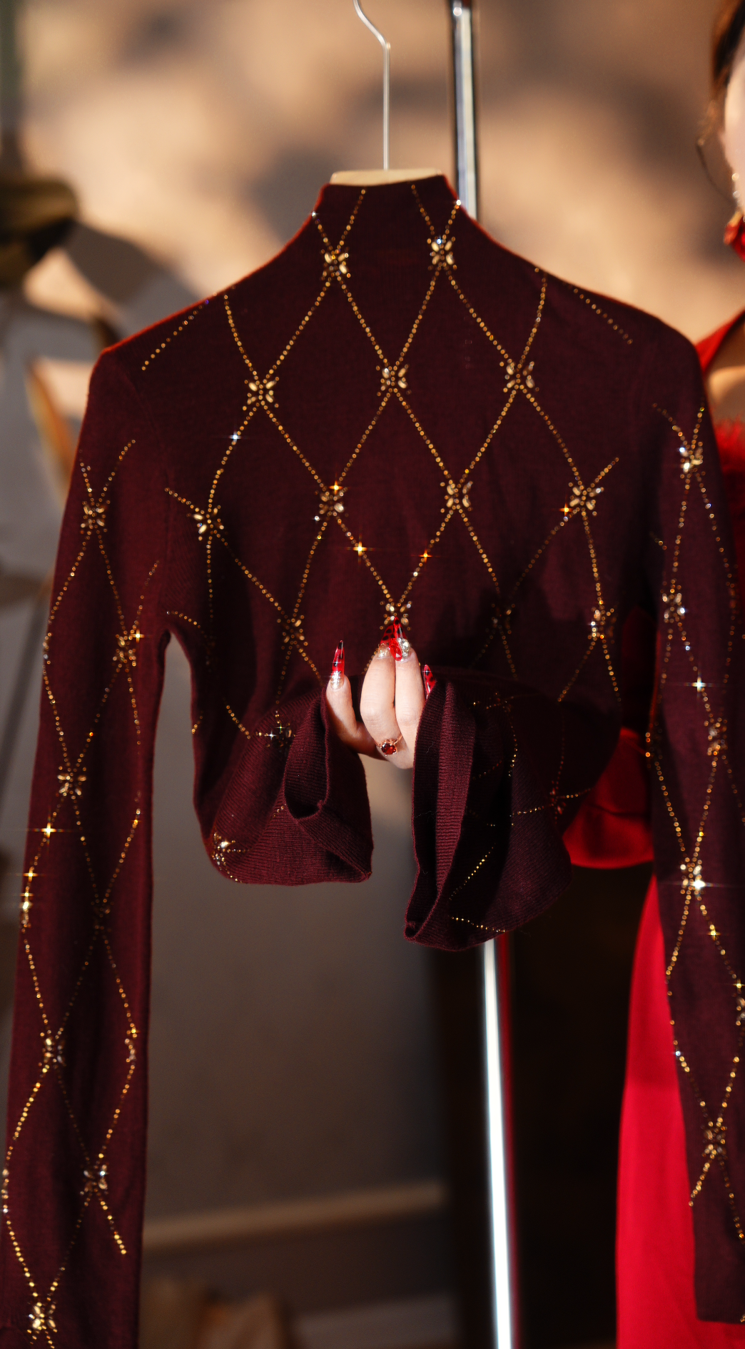 2250-大鹏（福蝶织梦）2025新款百搭减龄烫钻重工气质时尚打底衫