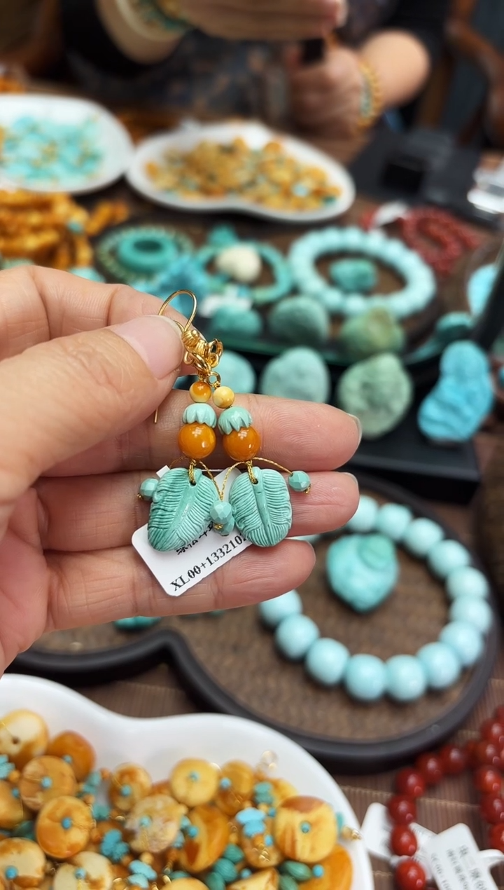 【闪购商品】琥珀耳环未镶嵌耳环