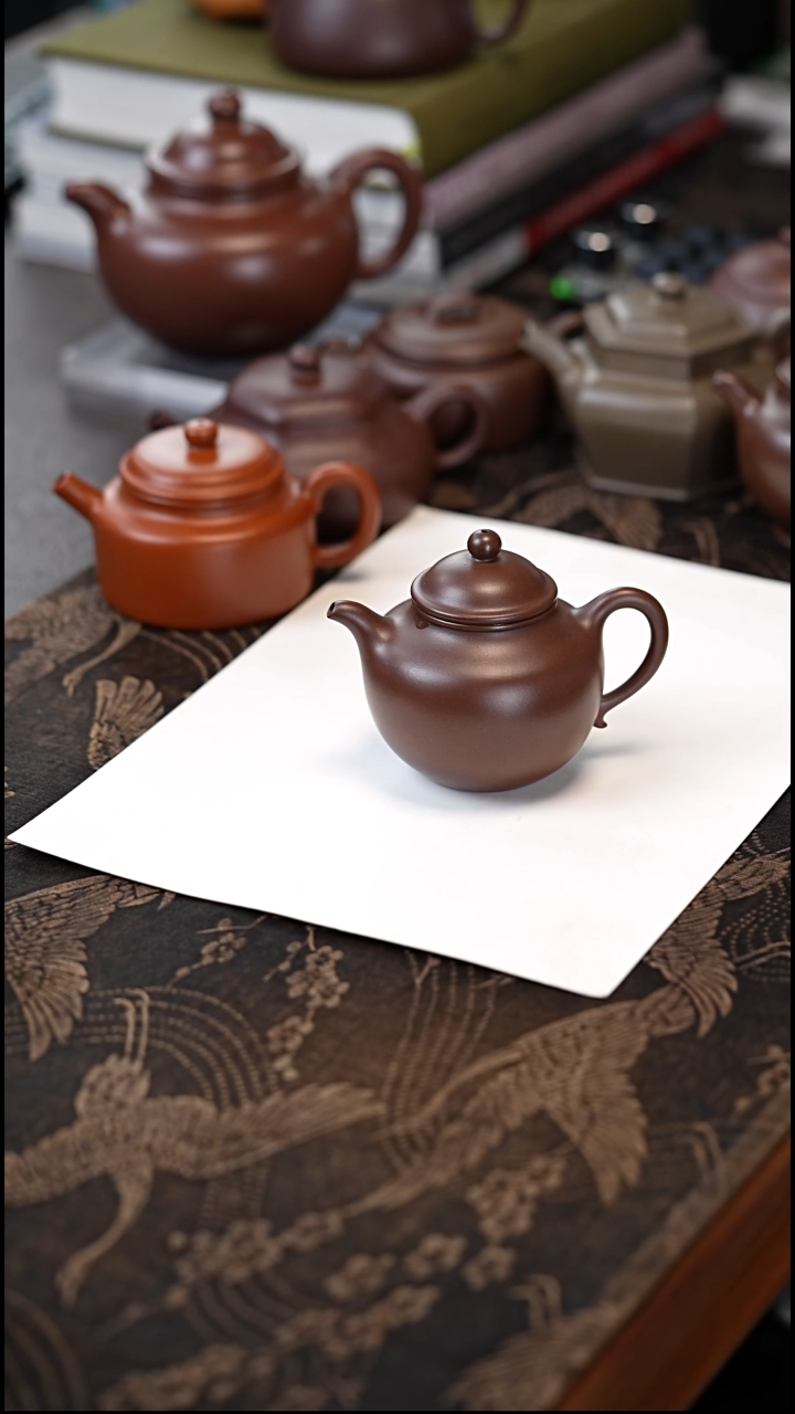 茶壶紫砂寇*强1111111