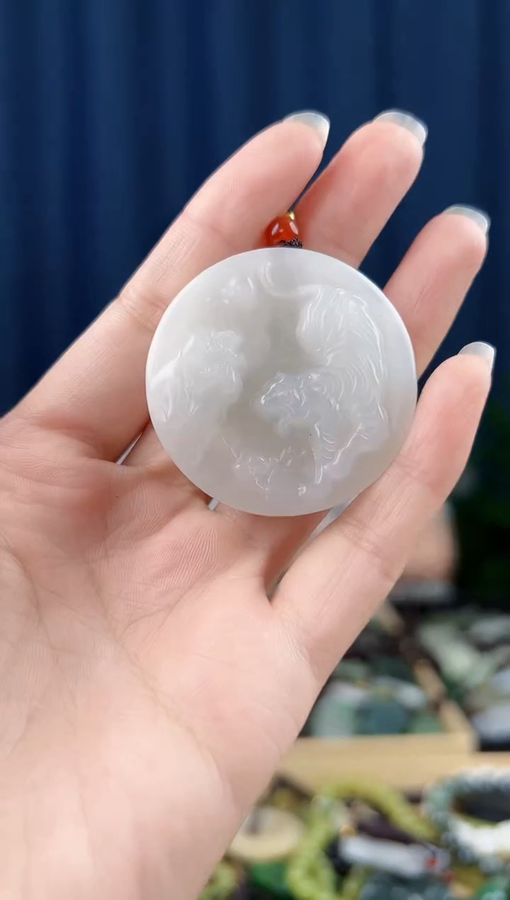 和田玉未镶嵌挂件aa拍一发一，多样性发货
