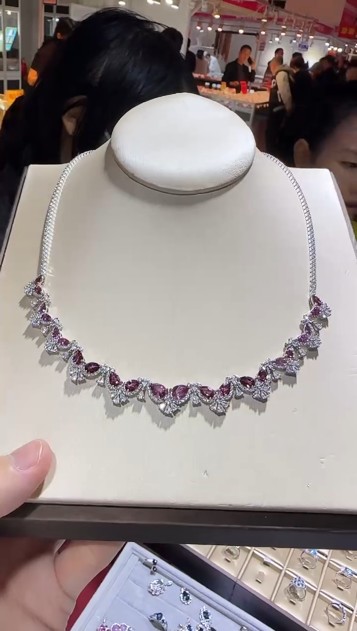 颈饰银S925镶嵌石榴石展会高级款套链蝴蝶设计款
