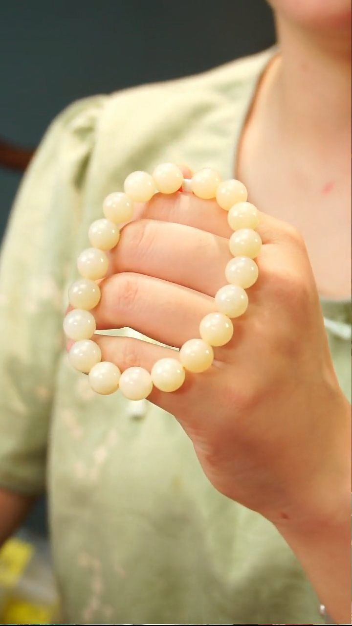 颈饰未镶嵌和田玉D325345345