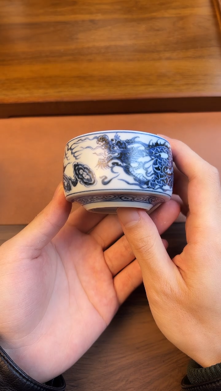 问青坊纯手工手绘青花仿元龙纹柴窑禅定杯