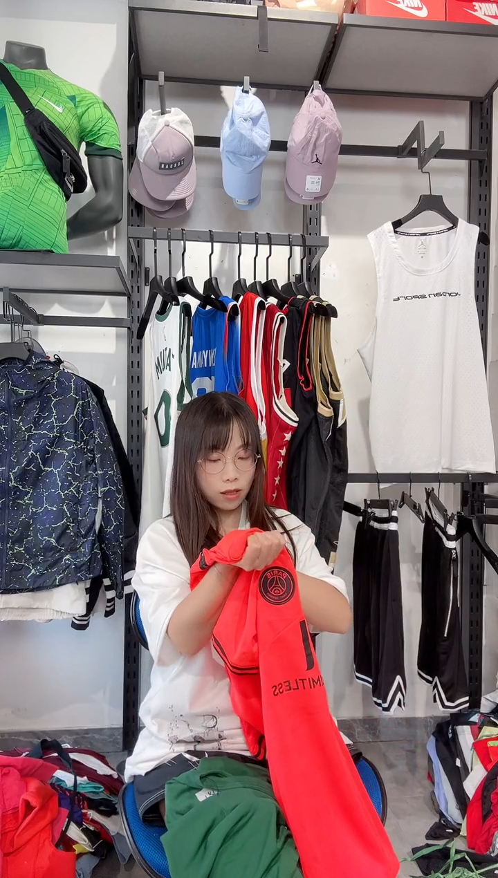 1228编码 瑕疵款以直播间过款为准 尺码
