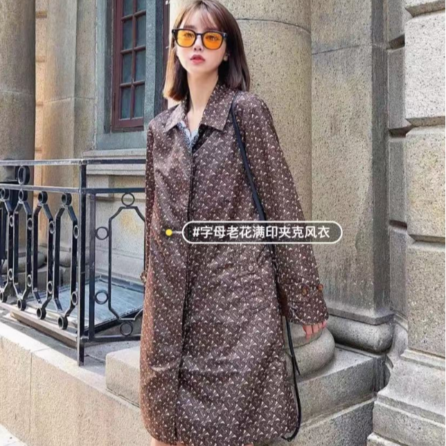 99新 BURBERRY/博柏利 海囤 巴宝莉外套56码/css26277