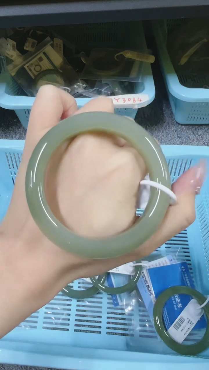 【闪购商品】和田玉手镯未镶嵌zy4311圈口55