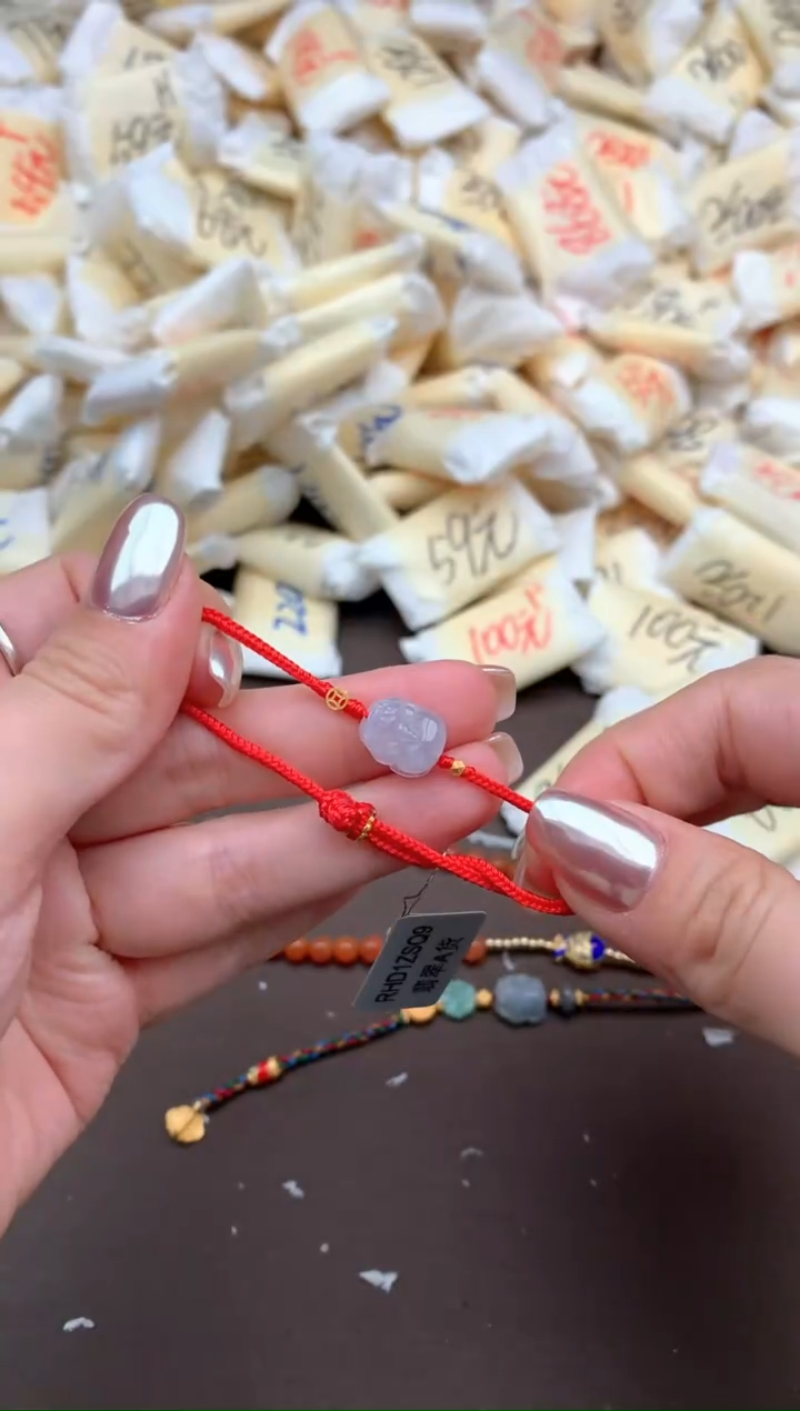 【闪购商品】翡翠手绳未镶嵌一