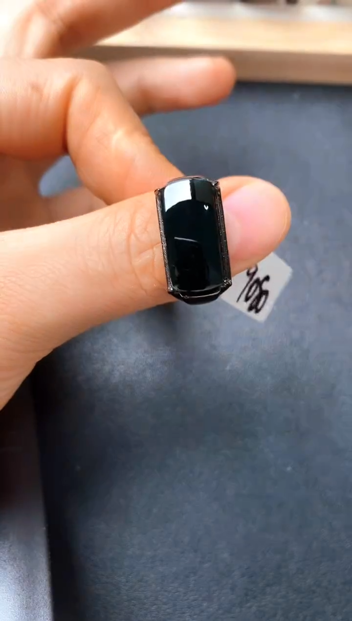 银S925镶嵌戒指翡翠2222