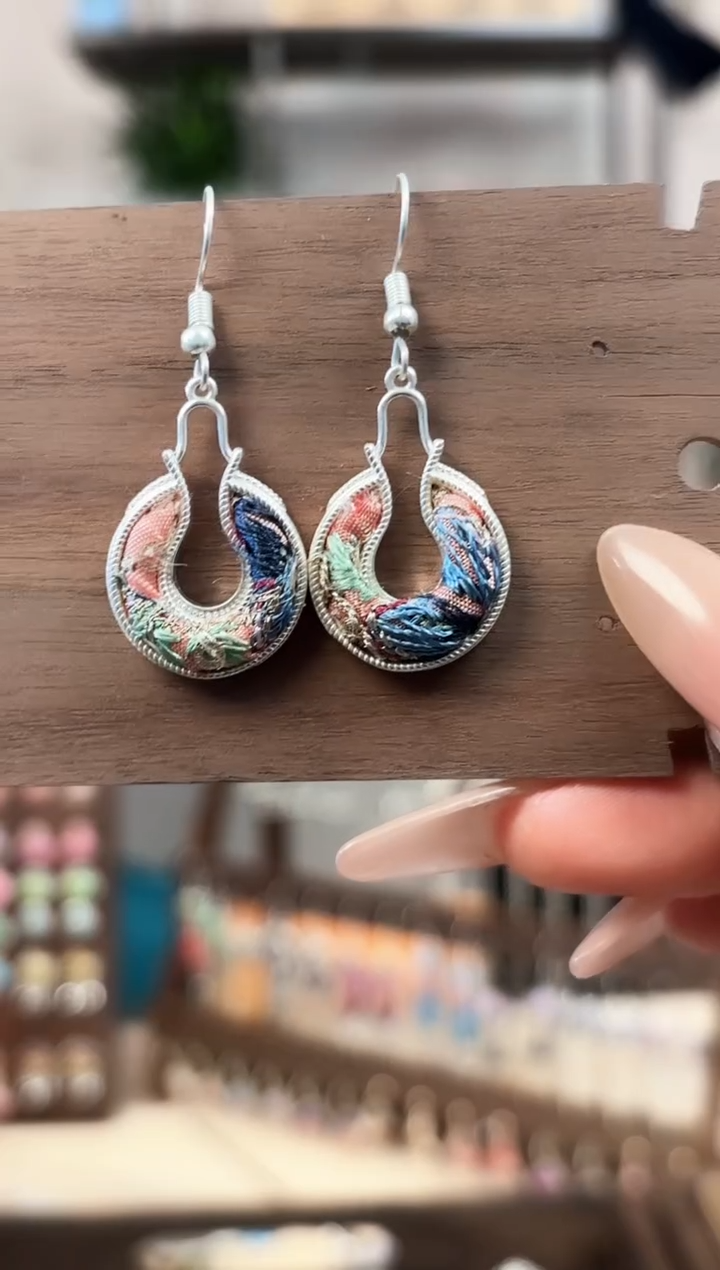 【闪购商品】织绣艺枝独秀手工饰品374