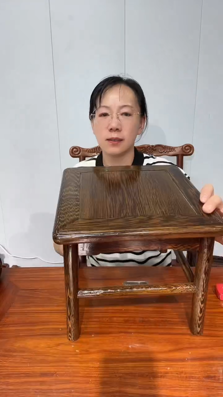 木鸡翅木正方板凳28*28*26